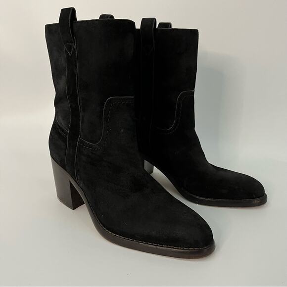 Veronica Beard 7 Carmen Western Pull On Ankle Booties Boots Shoes suede leather